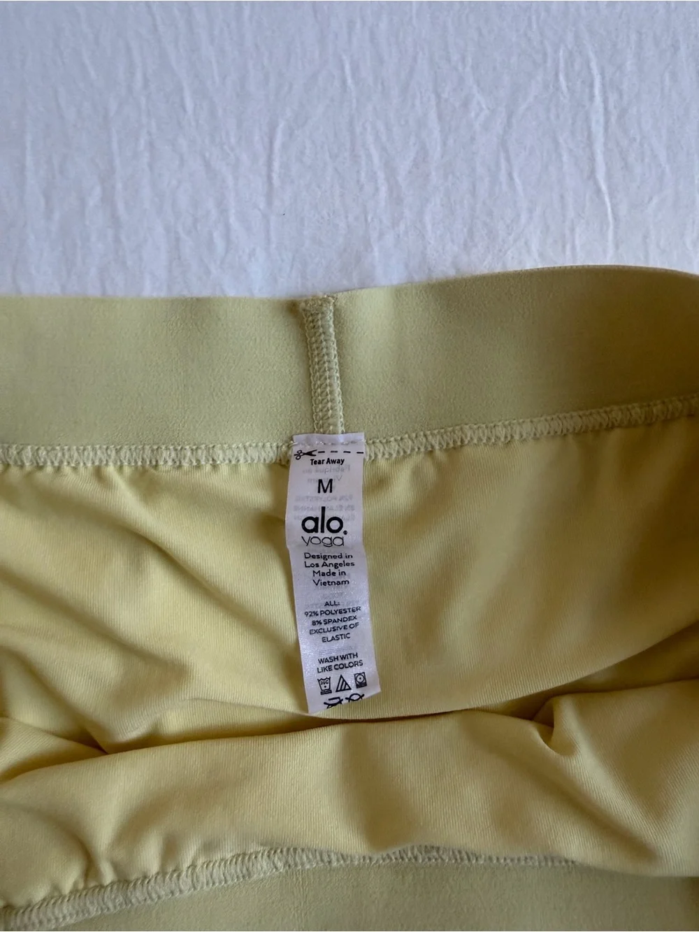 ALO Yoga Pleated Tennis Skirt, Butter Yellow - Picture 4 of 4